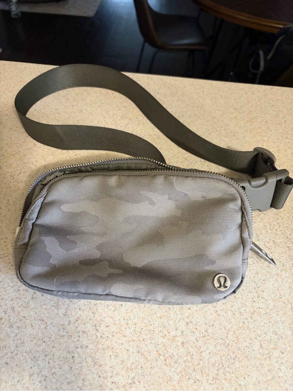 lululemon athletica Camo everywhere belt bag